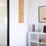 Minimalist La Pecera Daire *