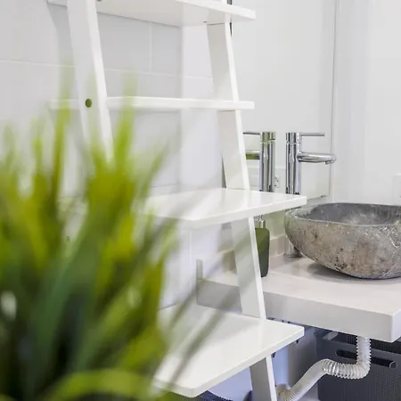 Apartment Minimalist La Pecera *
