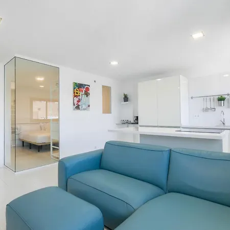 Apartment Minimalist La Pecera *