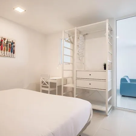 Minimalist La Pecera Costa Adeje (Tenerife)