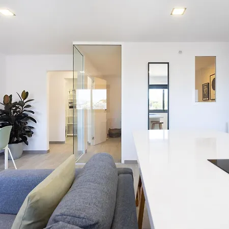 Minimalist La Pecera 아파트 아데제