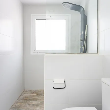 Minimalist La Pecera דירה