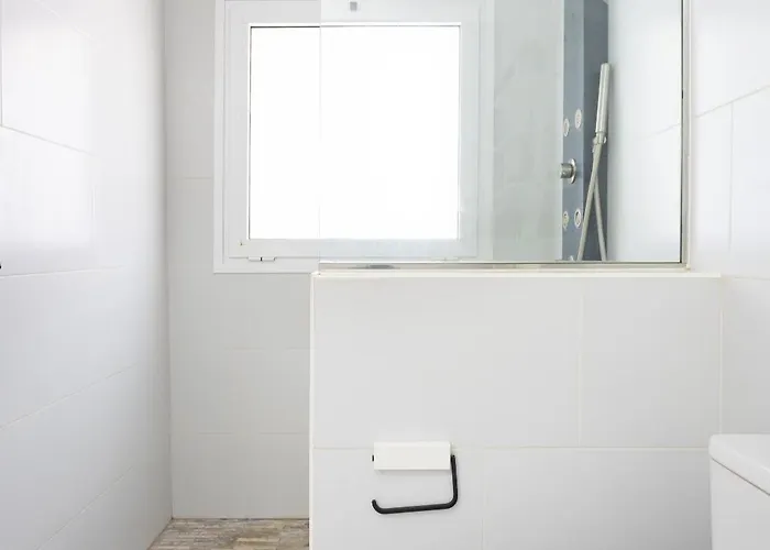 Minimalist La Pecera * 阿德耶