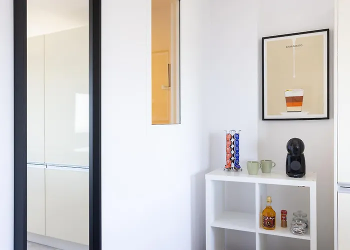 Minimalist La Pecera * 阿德耶